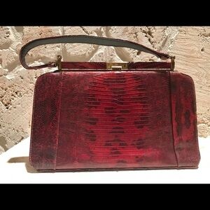 Stunning Burgundy lizard skin women bag